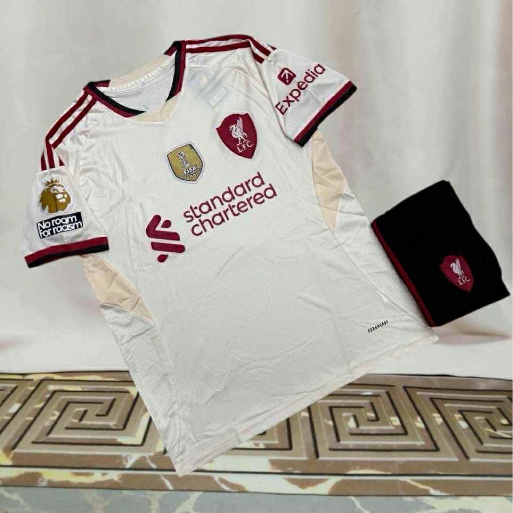ชุดฟุตบอลผู้ใหญ่ลิเวอร์ ชุดกีฬา 1 ชุดเสื้อพร้อมกางเกงพร้อมส่ง m l XL 3xl