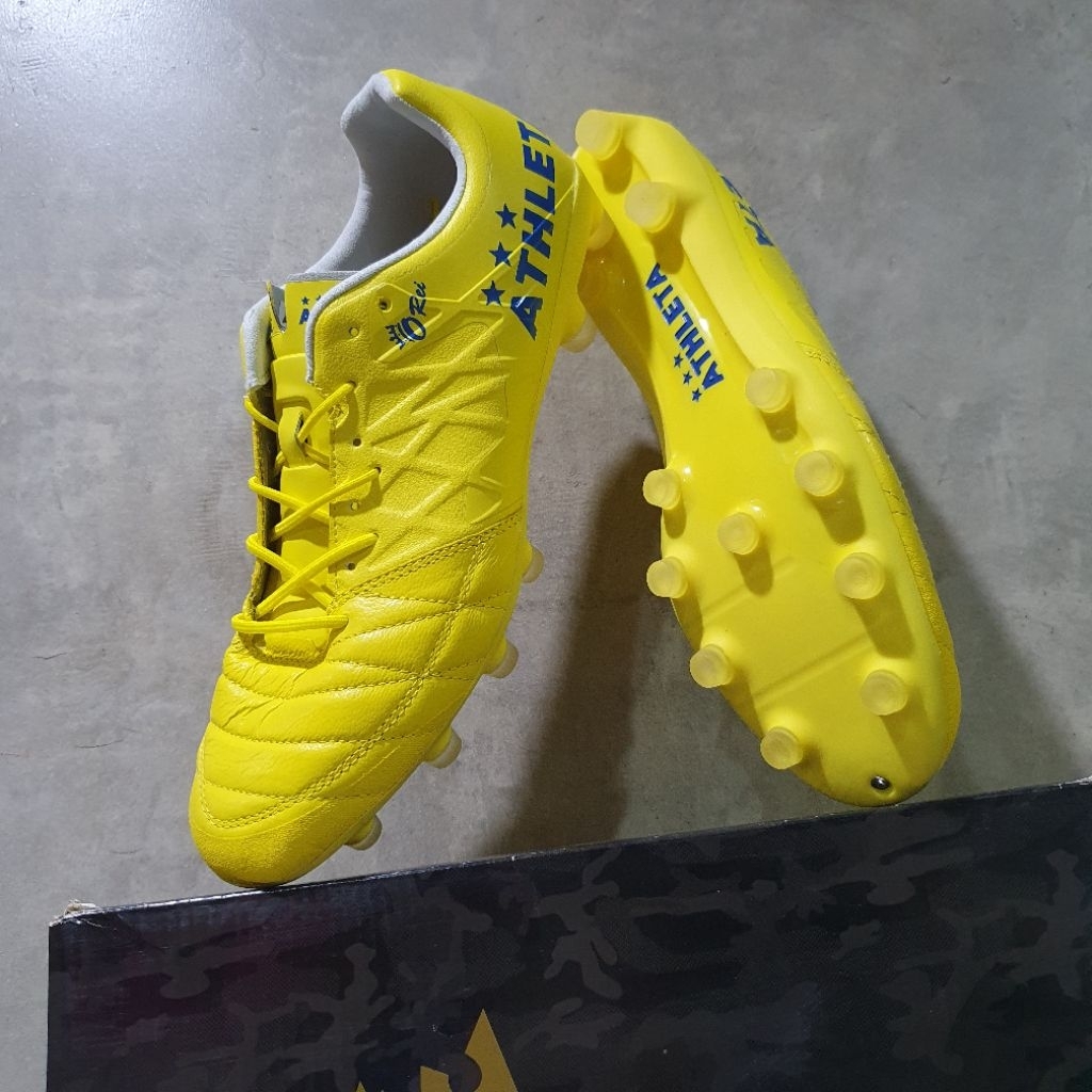 size25.5cm athleta orei T7 หนังจิงโจ้เบาที่สุด insoleกันลื่น