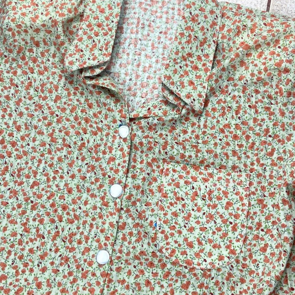 083 - 090 เสื้อผู้หญิง เสื้อผู้สูงอายุ อก 40-52 ใส่สบาย ไม่ร้อน ไม่รีบ เนื้อผ้าพิมพ์ลายดอกไม้ ดีไซน์สำหรับคุณแม่และคุณยา