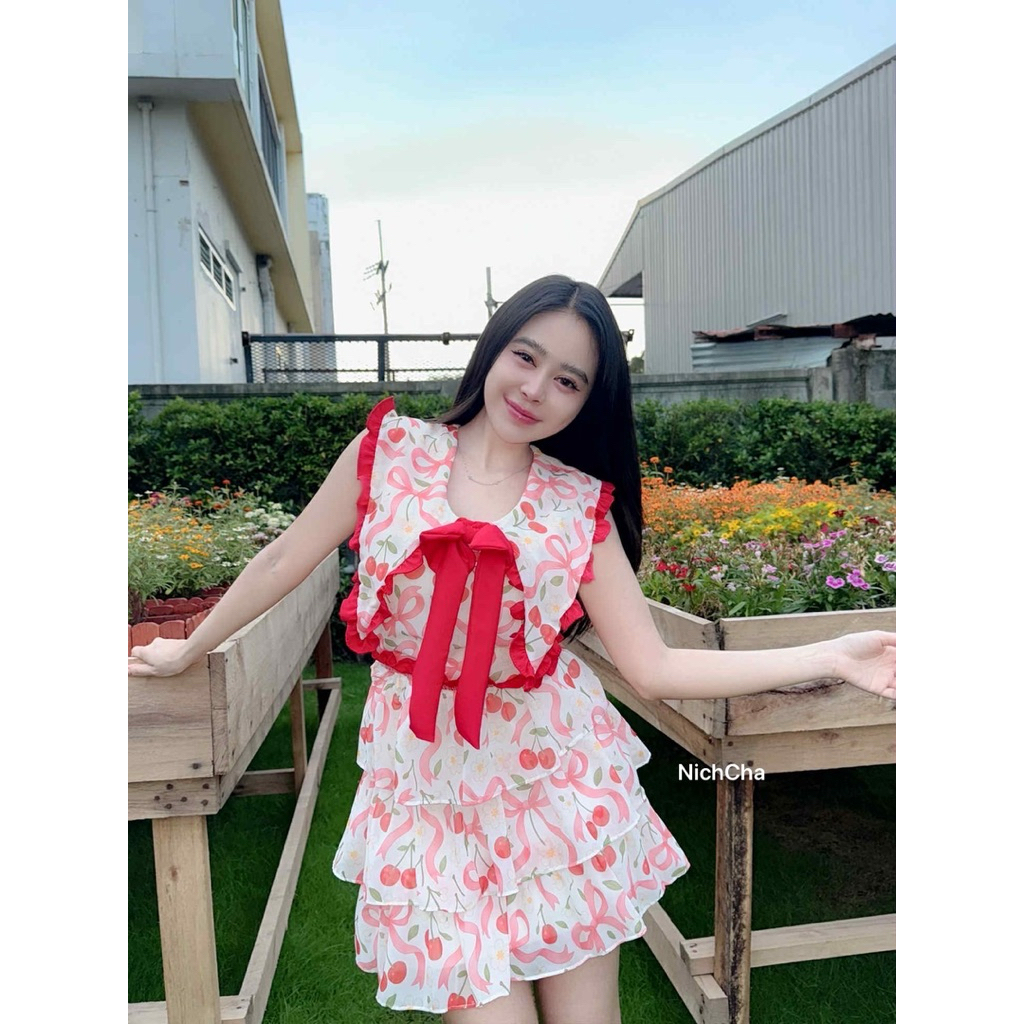 #Nicha มินิเดรสขนมชั้น ผ้านำเข้าลายเฉพาะแบรนด์  ซับทั้งตัวมีซิปหลัง ปังมาก ทรงเกร๋หวาน