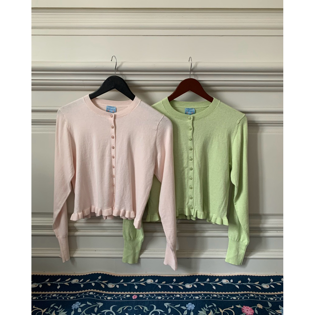 rollriroo เสื้อคาร์ดิแกนขอบปลายระบาย รุ่น Odette Cardigan - รูปที่ 7