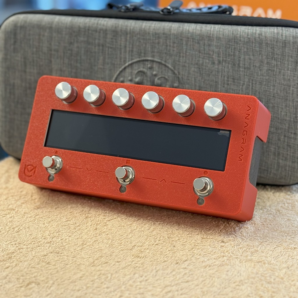 Modicraft Darkglass Electronics Anagram Case Red (สีแดง)