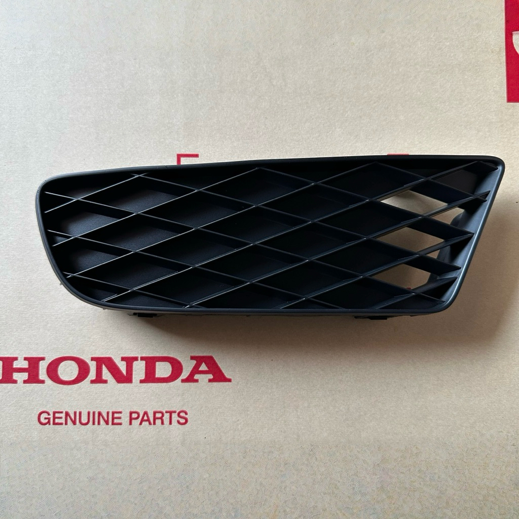 อะไหล่แท้ศูนย์ แผ่นปิดช่องลมไฟตัดหมอก ตะแกรงปิดกันชนหน้า CIVIC FD MC 2008-2011