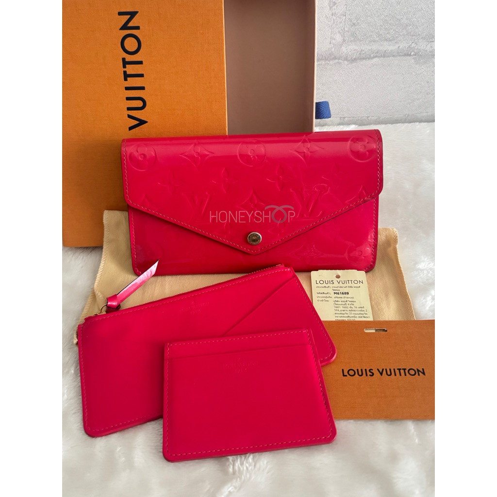 #พร้อมส่ง Like new lv vernis pink dc16 wallet 3 in one