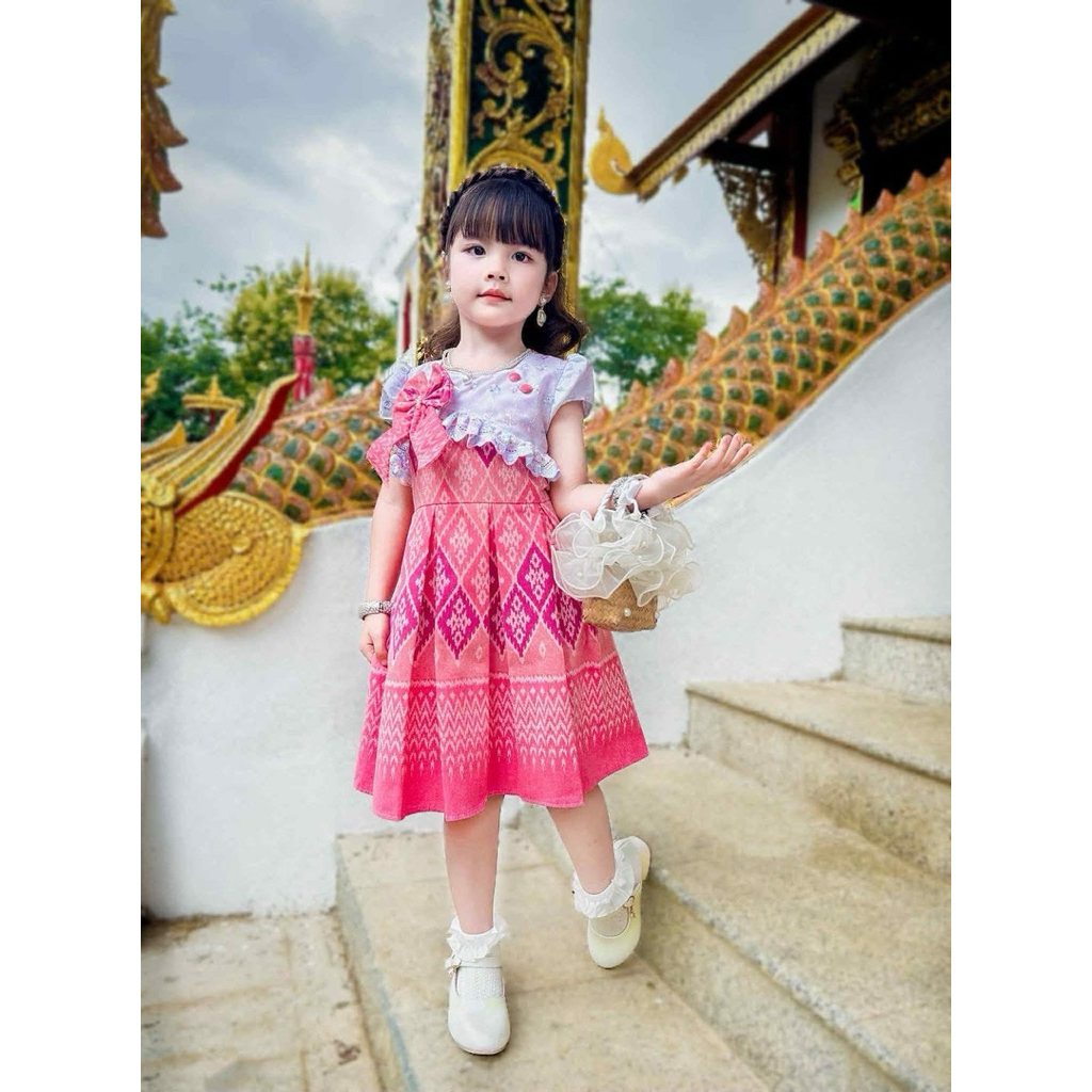 เดรสอกลูกไม้ปักรุ้ง แบบใหม่ล่าสุด คุณหนูคุณจัยสุดๆ - รูปที่ 3