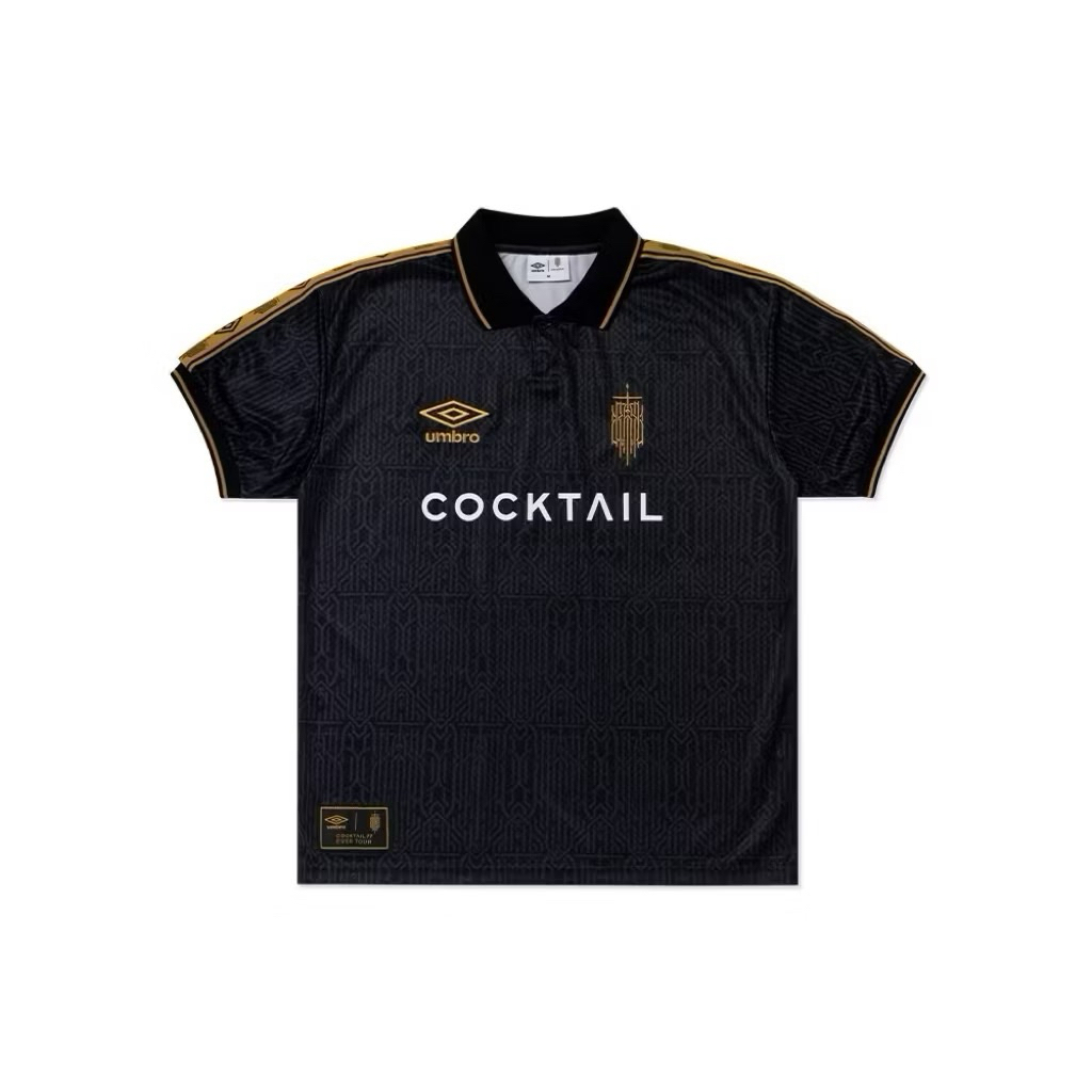 มีของ พร้อมส่ง !UMBRO x COCKTAIL 77 EVER TOUR JERSEY BLACK เบอร์ M มี 1 ตัวเท่านั้นของใหม่ ! อก 22.5
