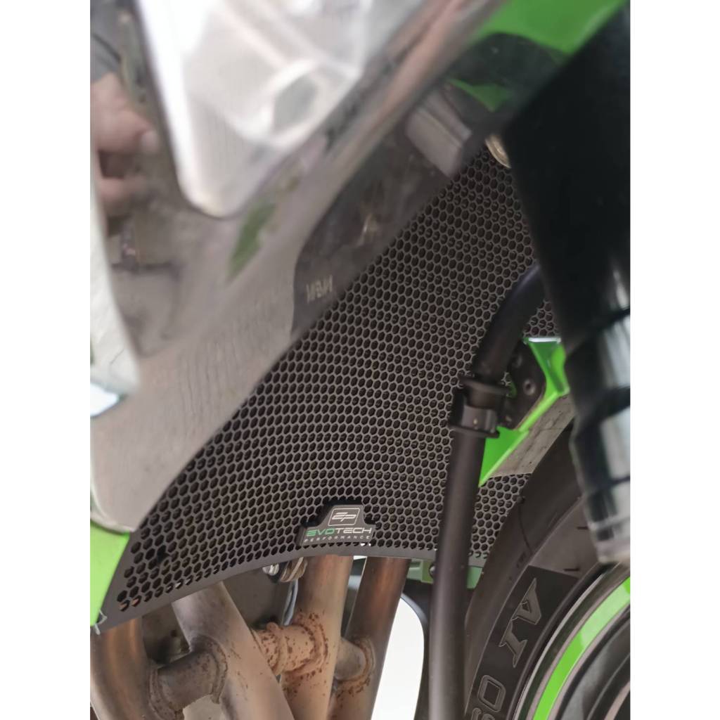 การ์ดหม้อน้ำ Evotech ตรงรุ่น ZX6 Zx6r 2019 - 2024