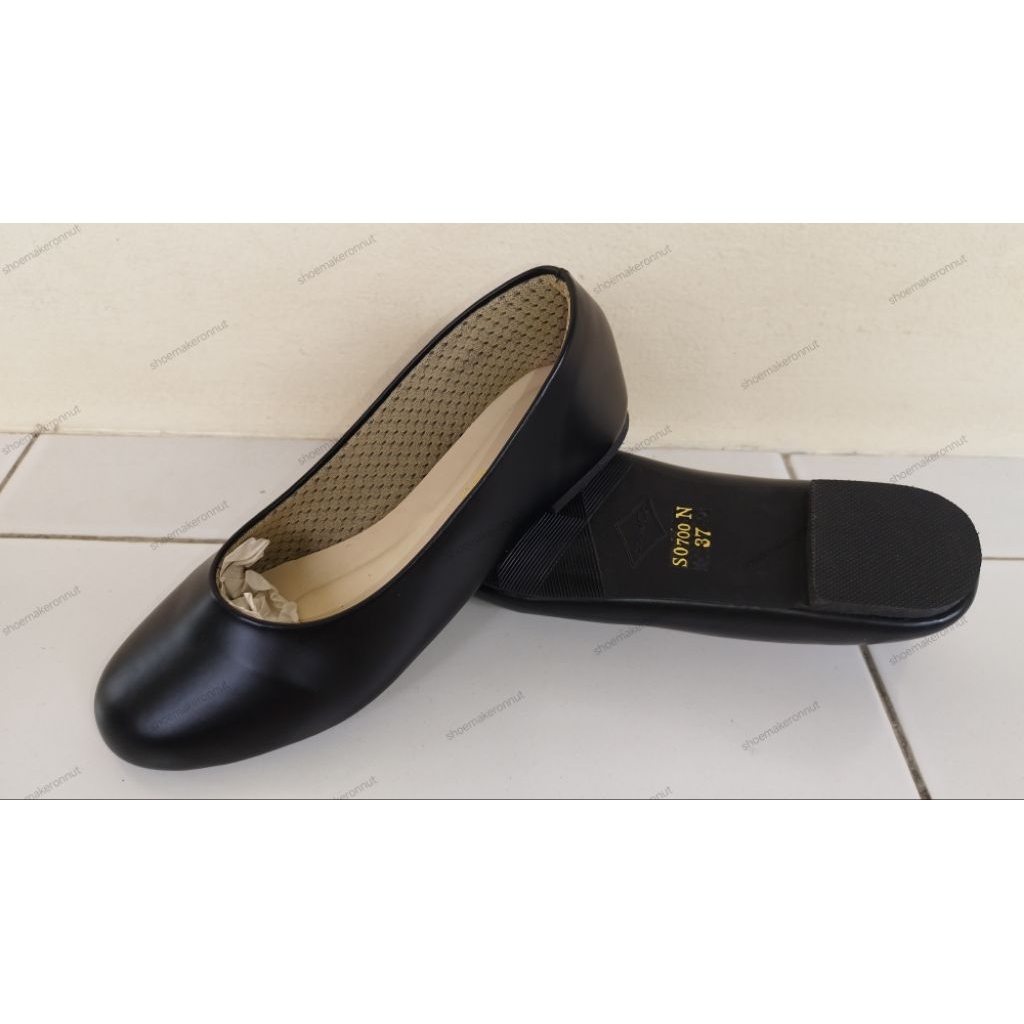 SEVEN-GOคัทชูหนังรุ่นSO700