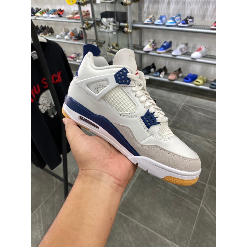 NIKE Jordan 4 SB Navy