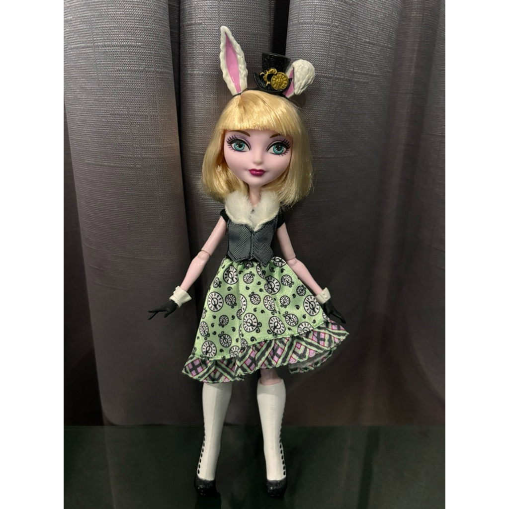 Ever After High น้องกระต่าย