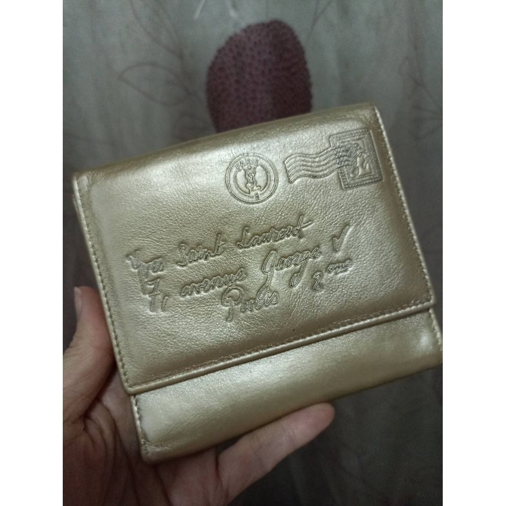 กระเป๋าสตางค์ Ysl Saint Laurent 🍓🌳