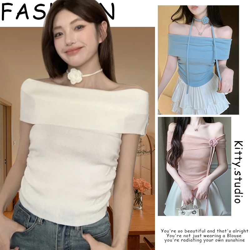 Kitty.พร้อมส่ง🌸เสื้อเปิดไหล่สีพื้นผู้หญิง🌸croptopแต่งดอกไม้ ทรงรัดรูป เรียบหรู ผ้าไม้พรหม ชุดไปทะเล ไปคาเฟ่ สไตล์เวียดนา