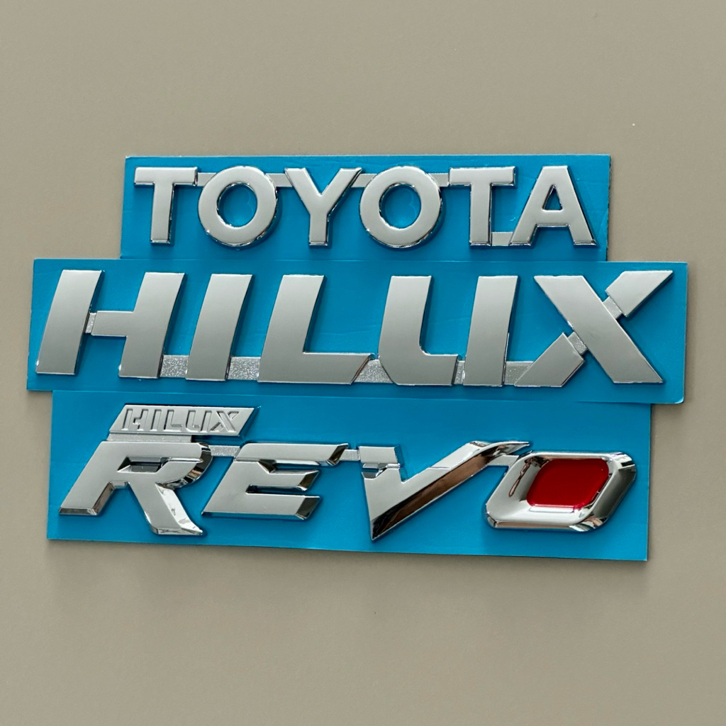 โลโก้ TOYOTA HILUX REVO ตัวหนังสือฝาท้าย (จำนวน 3 ชิ้น) - รูปที่ 2