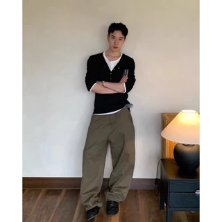 Layered Henley Long-Sleeve Shirt เสื้อแขนยาวทรงพอดีตัว A2