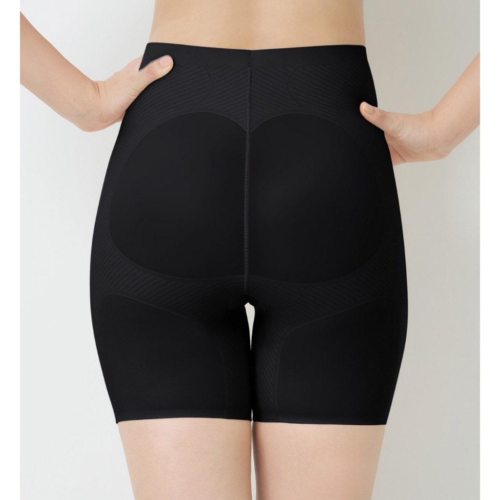 Triumph กางเกงชั้นในเก็บกระชับเอวสูงปานกลาง รุ่น Body Make Up Illusion Curve PMY AX รหัส 10225950 สีดำ 0004 — صورة 2