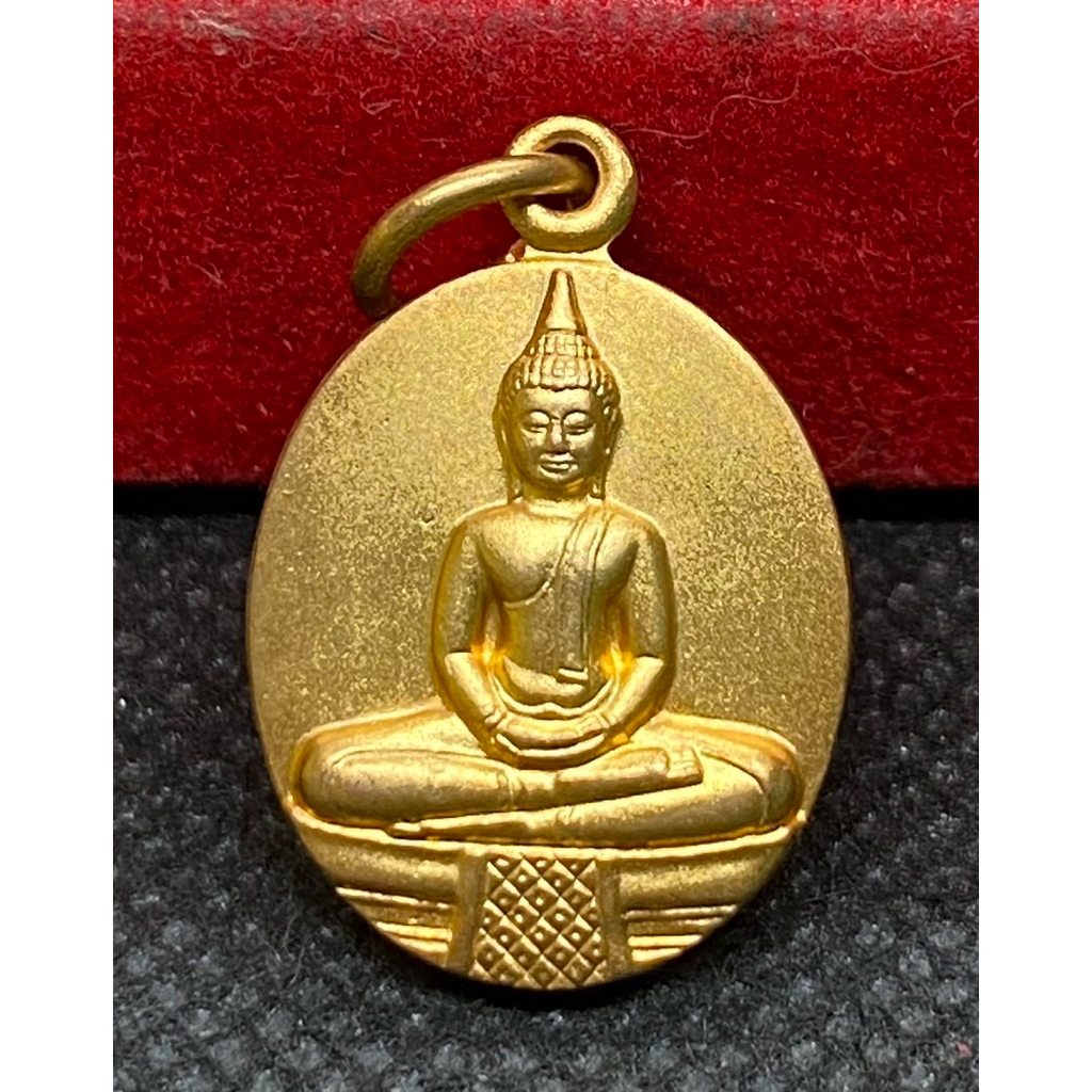 เหรียญหลวงพ่อโสธร รุ่นสร้างพระอุโบสถ ปี 2544