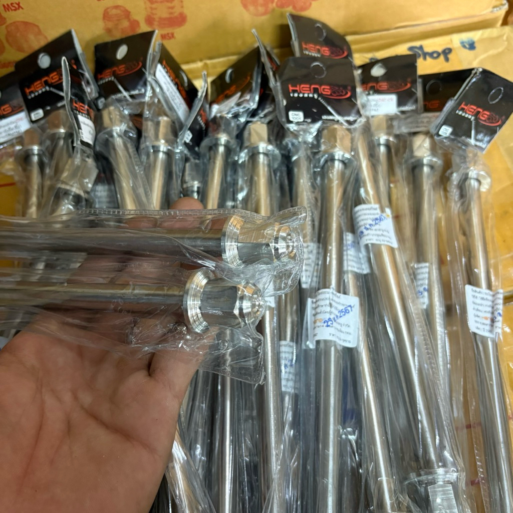 แกนล้อหลังสแตนเลส‼️หัวเหลี่ยมC4 สำหรับอามแต่ง อามมิเนียม Wave - รูปที่ 2