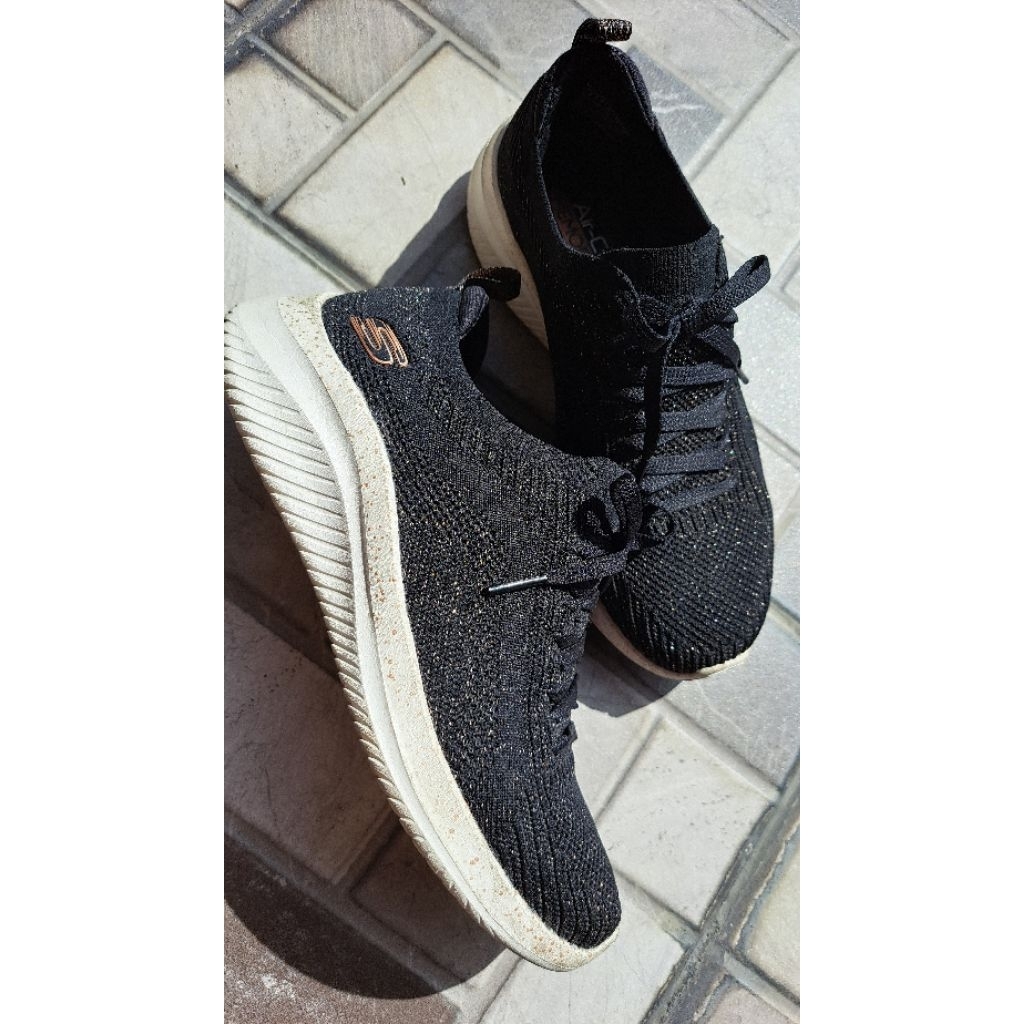 มือสอง : 23 cm - Skecher Ultra Flex 3.0 - Let's Dance Women's Basketball size EUR 36 / 23 cm.