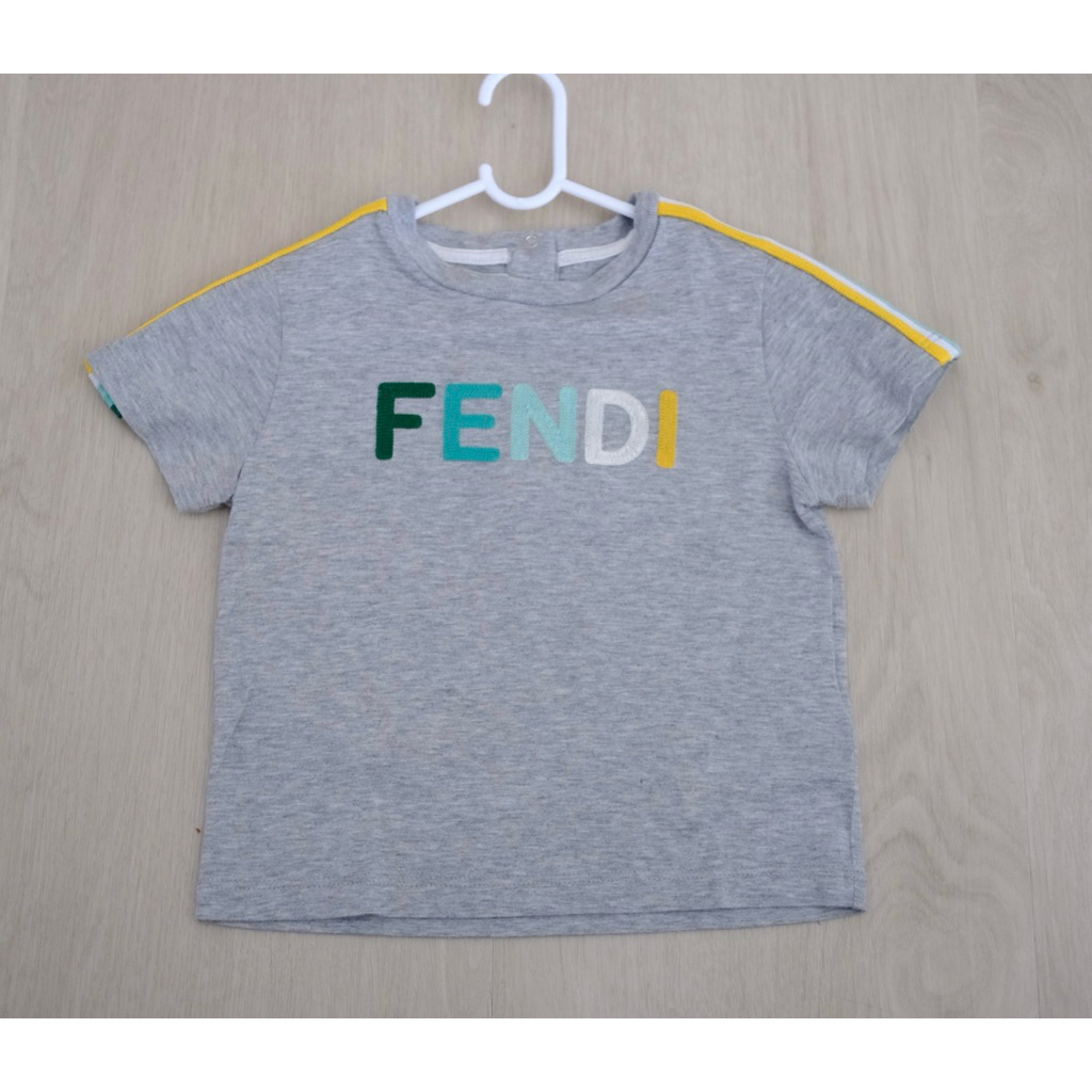 เสื้อยืดเด็ก Fendi มือสอง Size 1Y