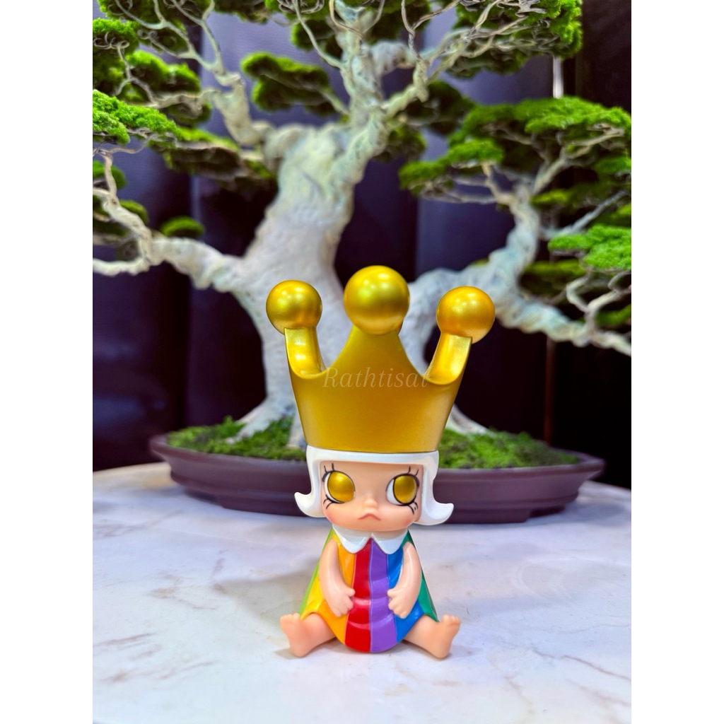 Royal Molly Rainbow limited