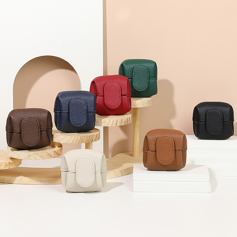 นางสาว กระเป๋าหนัง  coin purse ใส่เหรียญ กุญแจได้ สะดวกสบายด้วยกระดุม