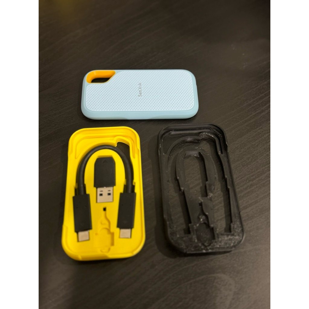 SSD holder ที่เก็บ ssd พร้อมสาย