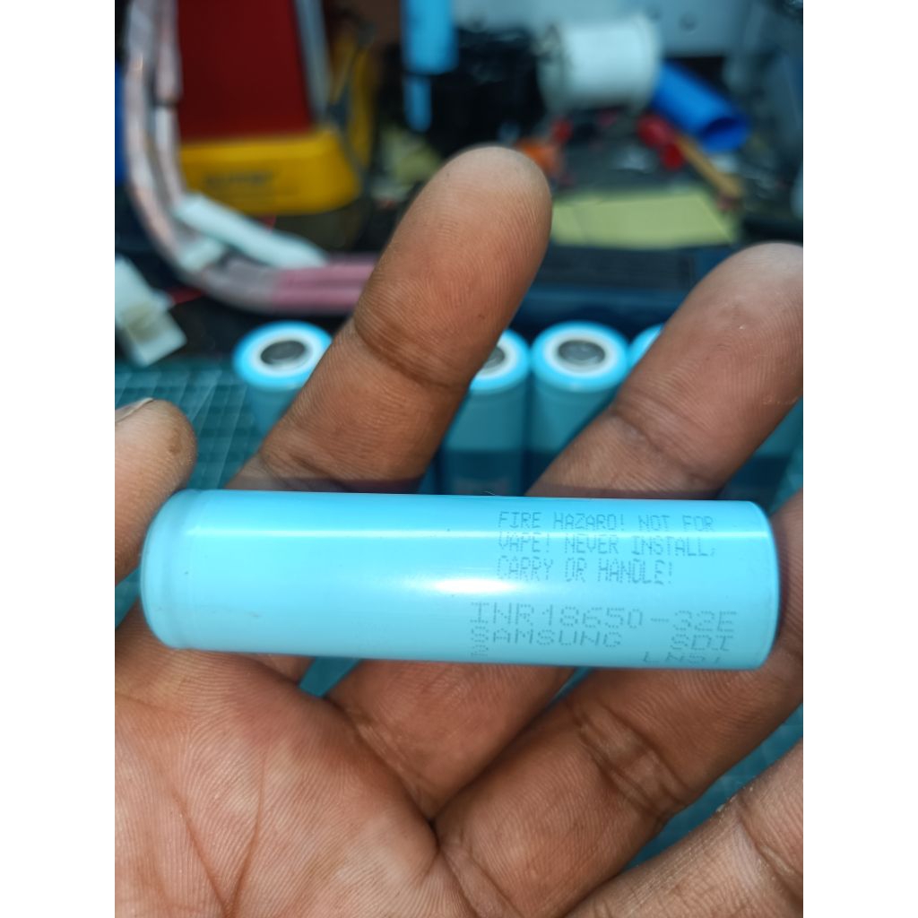 ถ่านชาร์จมือสอง SAMSUNG INR18650 เทสหาค่าความจุแล้ว
