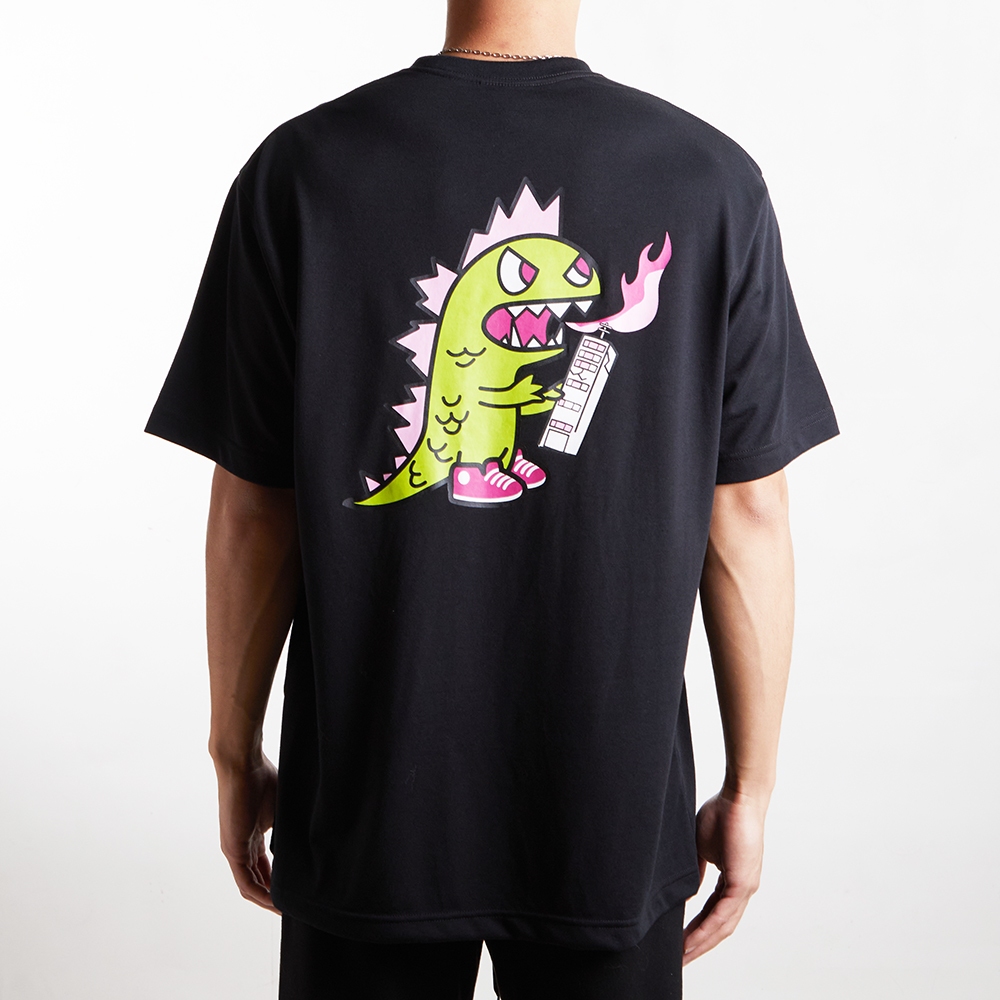 TOKIDOKI เสื้อยืดใส่ได้ทั้งชายและหญิง KAIJU KICKS