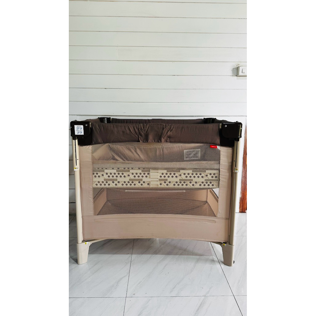 เพลเพ้น Aprica coconel air สีน้ำตาล ชั้นเดียว