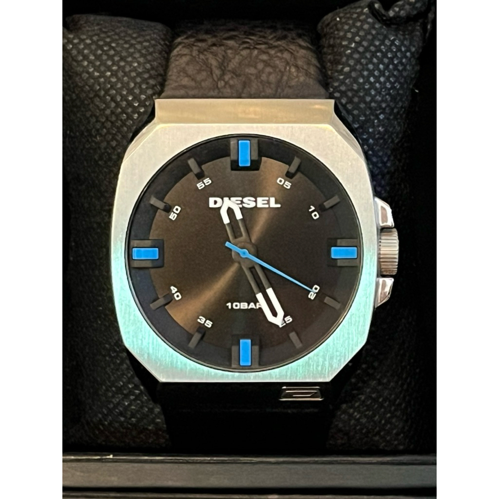 นาฬิกาข้อมือ DZ1545 ยี่ห้อ Diesel มือสองญี่ปุ่น (สภาพ 95%) คัดพิเศษ ของแท้จากญี่ปุ่น 100%