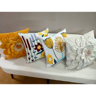 หมอนอิงเซ็ตดอกไม้เข้าชุด หมอนอิงลายดอกไม้สวย มีลายด้านเดียวน…