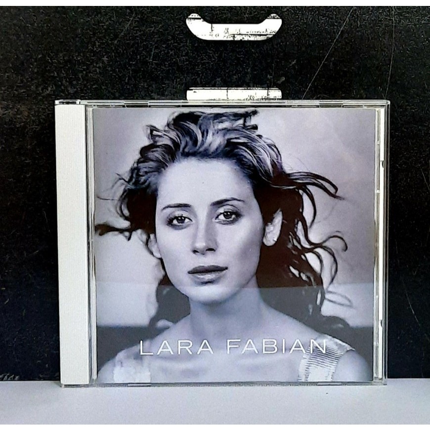 CD ซีดีเพลง Lara Fabian / Lara Fabian                                      -s05