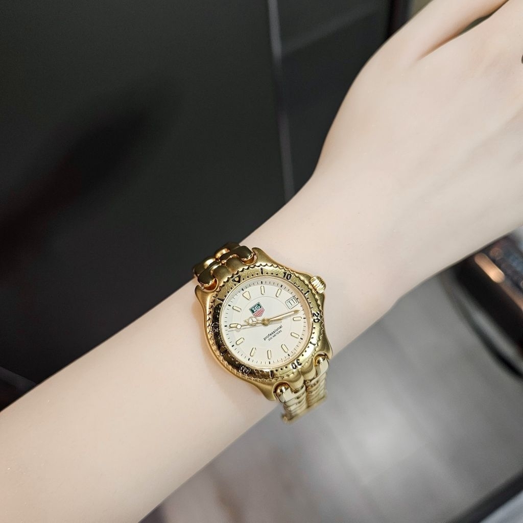 ​(มือสอง) นาฬิกา TAG HEUER Boy Size 34mm. ทองหน้าปัดงาช้าง สภาพสวยกริ๊บ รับประกัน 6 เดือน