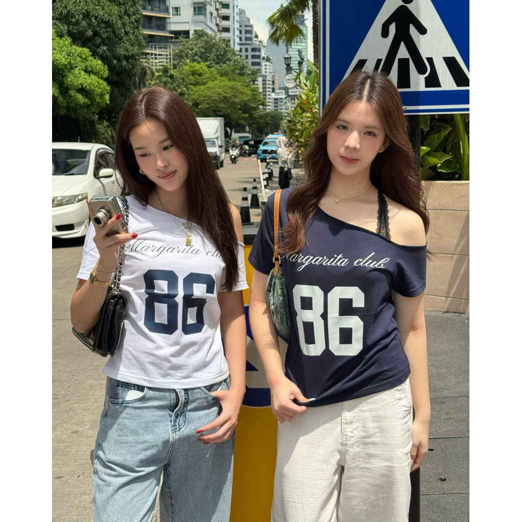 Margarita - 86 Off-shoulder top