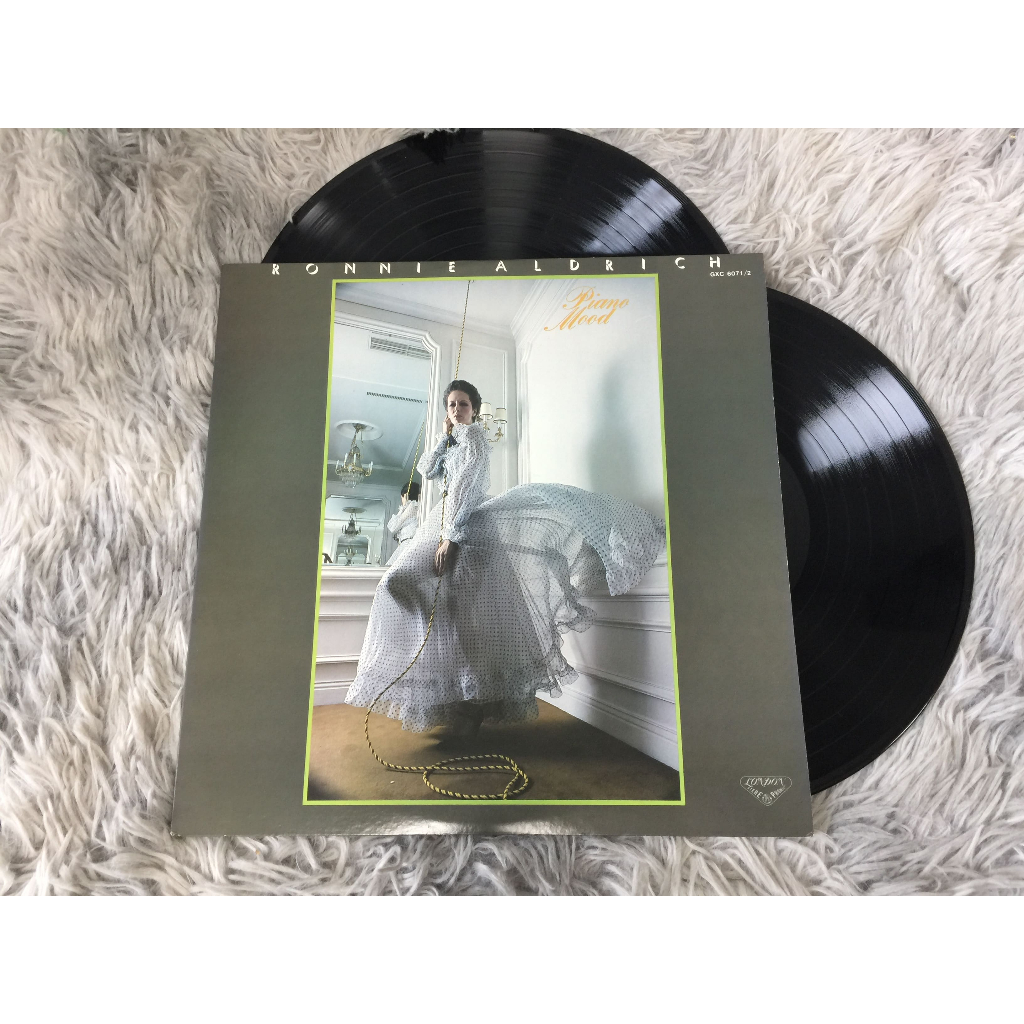 Ronnie Aldrich Piano Mood - Ronnie Aldrich ขนาด 12 นิ้ว 2LP G202.3