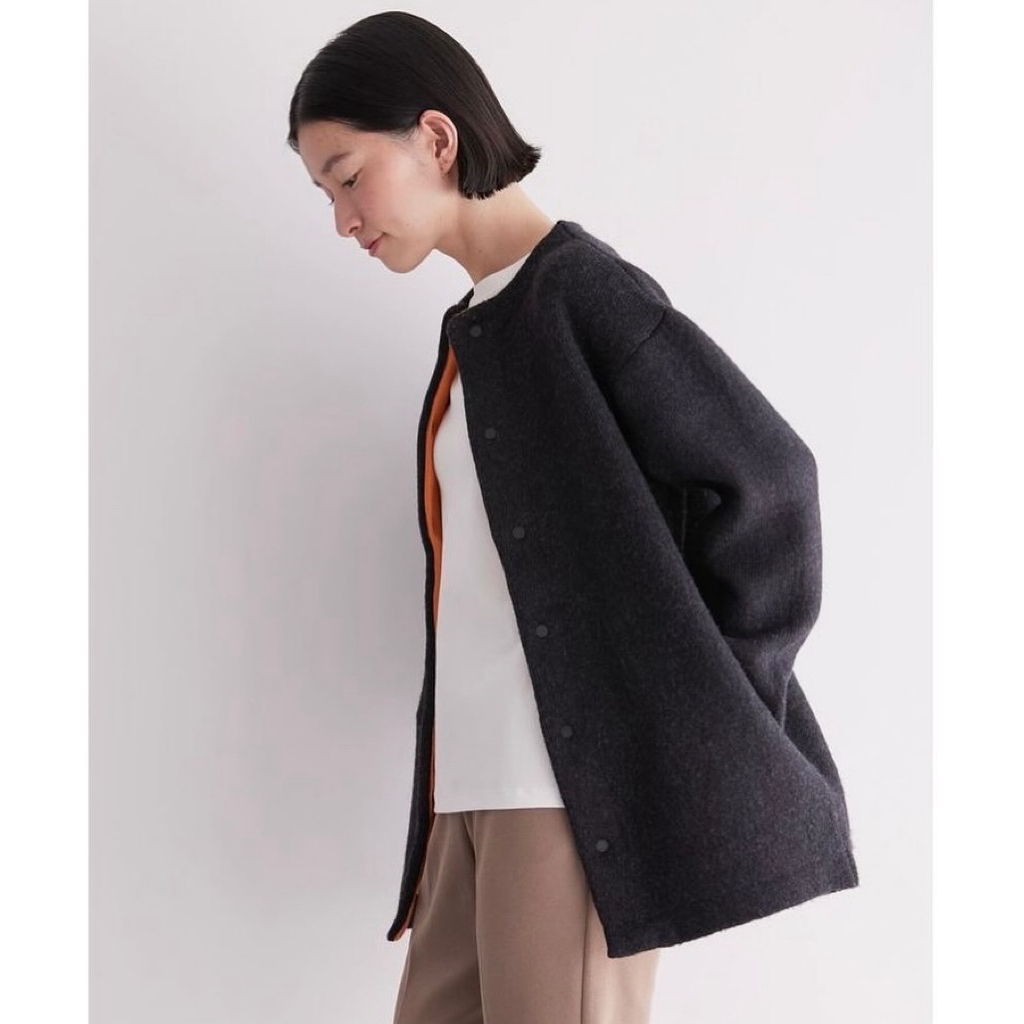 แบรนด์:AMERICAN HOLICเสื้อคาร์ดิแกนตัวนี้มีดีไซน์ทู โทนสุดเก๋เพื่อลุคเก๋ไก๋ คอกลมให้ความรู้สึกนุ่มนวล แบรนด์🇯🇵 - รูปที่ 3