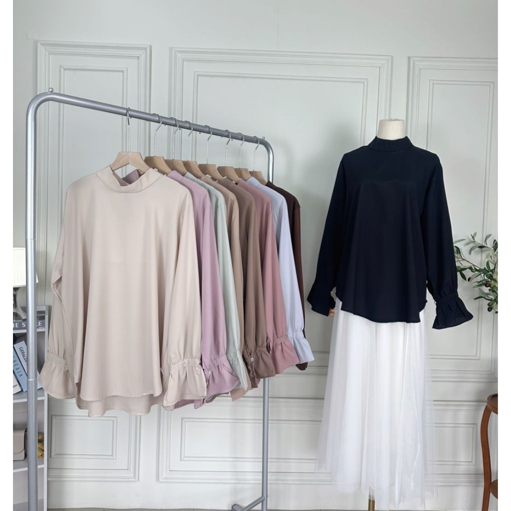 🚨 8835 งานป้าย On Fleek เสื้อคอจีน ปลายแขนระบาย ผ้าBMChest (อก)” 44 inclength (ยาว)“ 27 incLong back (หลังยาว) 29”