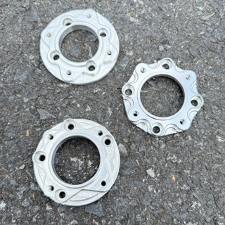 สเปเซอร์ จาน RS 4รู เล็ก ใส่ ลีโอ/โซนิค/W125 R,S,บังลม