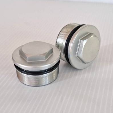 น็อตหัวโช๊ค น็อตฝาโช๊ค Z400 อะไหล่รถมอเตอร์ไซค์ Kawazaki