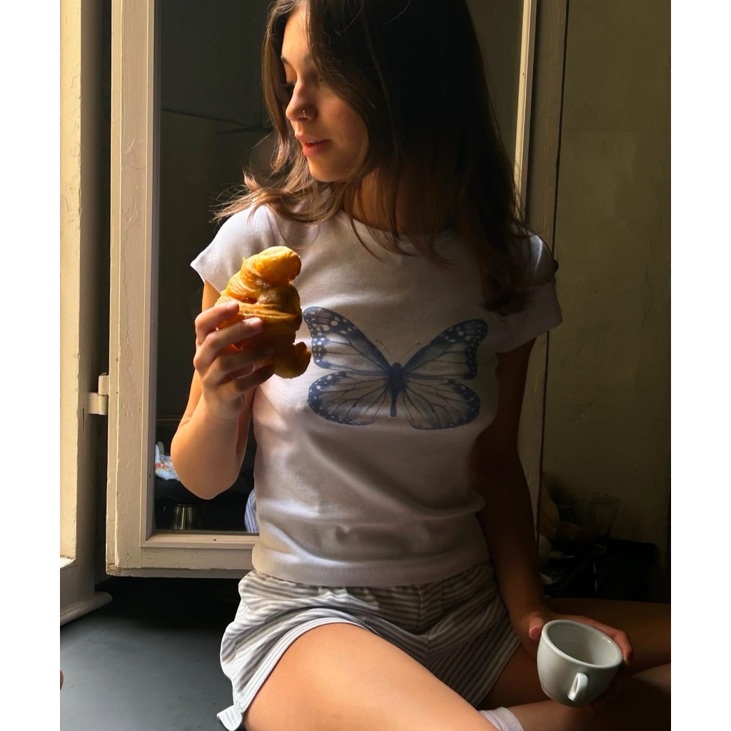 ✨ใหม่✨พร้อมส่ง Subdued - Butterfly 🦋 T-shirt (Size : S)