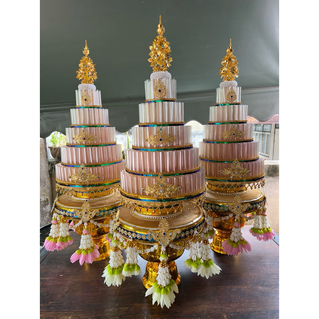 พุ่มเงิน โคลงพานพุ่มกฐินธนบัตร  ต้นกฐิน พานพุ่มเงิน พานต้นเงิน (ราคาสินค้าต่อ1พาน) ราคา ถูกที่สุด ดีลบีเคเค