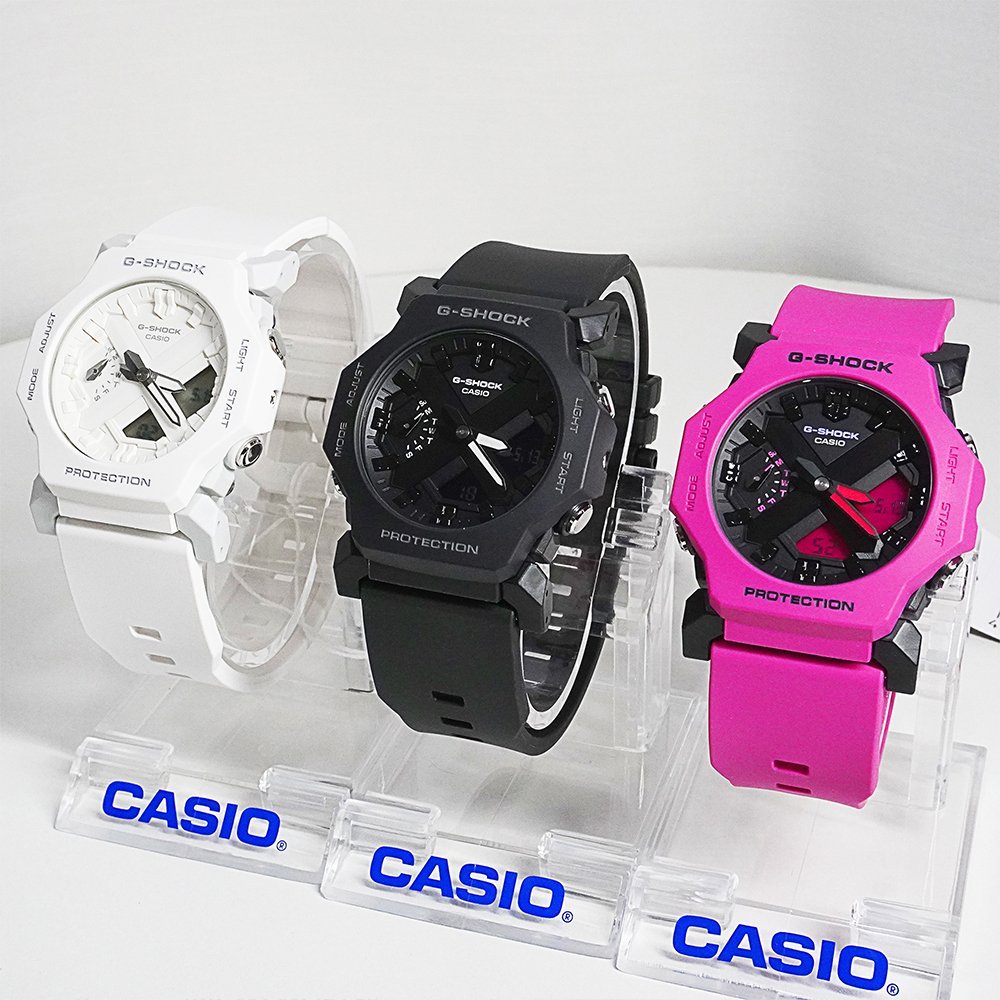Casio G-Shock นาฬิกาข้อมือรุ่น GA-2300 (GA-2300-1A,GA-2300-4A,GA-2300-7A,GA-2300-8A)
