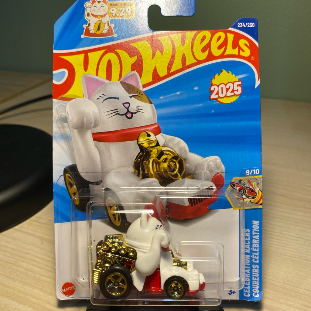 Hot wheels Feline Lucky