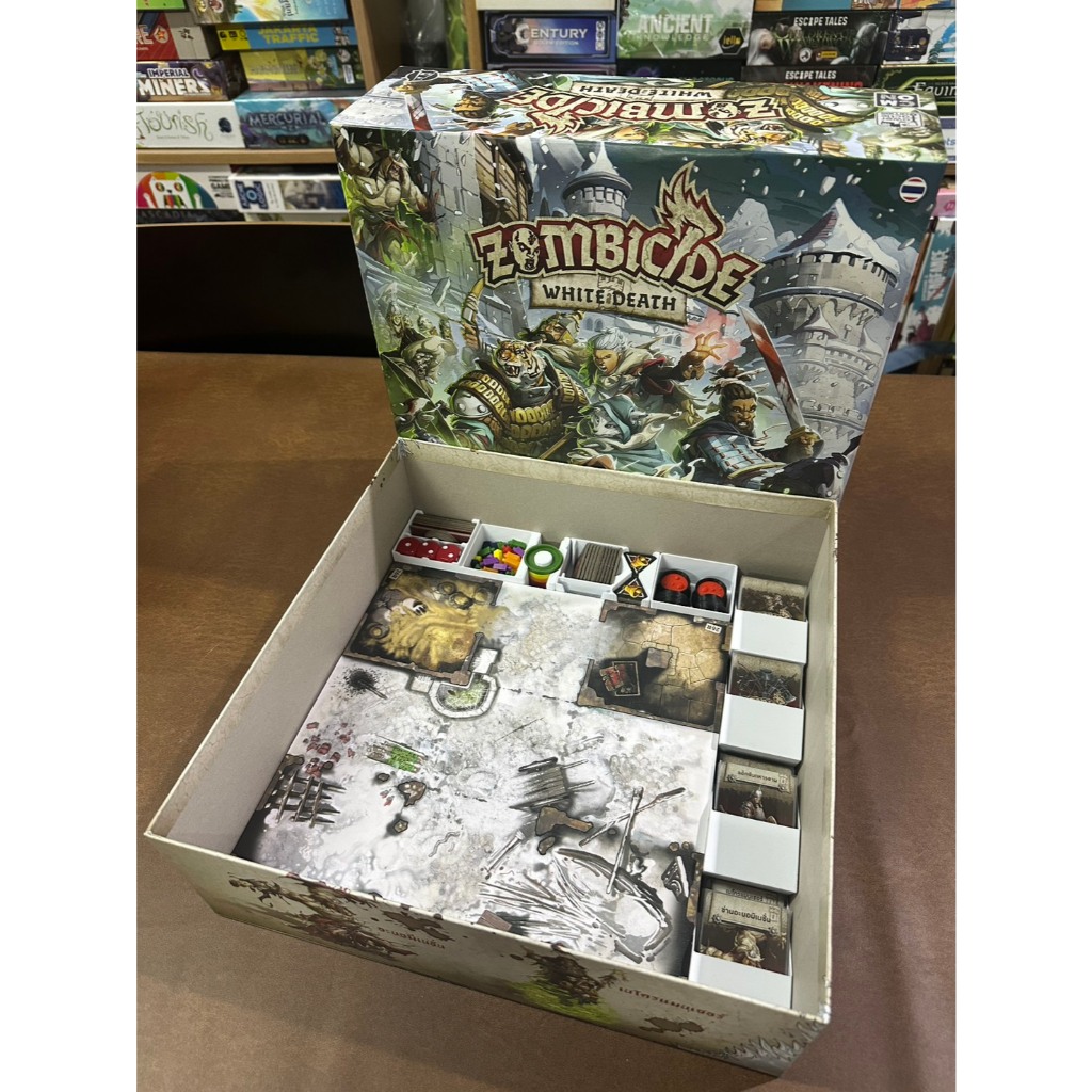 [Plastic] Zombicide White Dead Board Game[TH/EN]: Insert - ชุดจัดเก็บอุปกณ์เกม ซอมบิไซด์ (sleeved cards)
