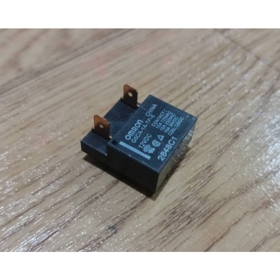 Relay Omron G5CA-1A-TP-E 12VDC 2ขาบนแบบเสียบ 6ขาลงปริ๊น ใช้กับแผงวงจรไฟฟ้า