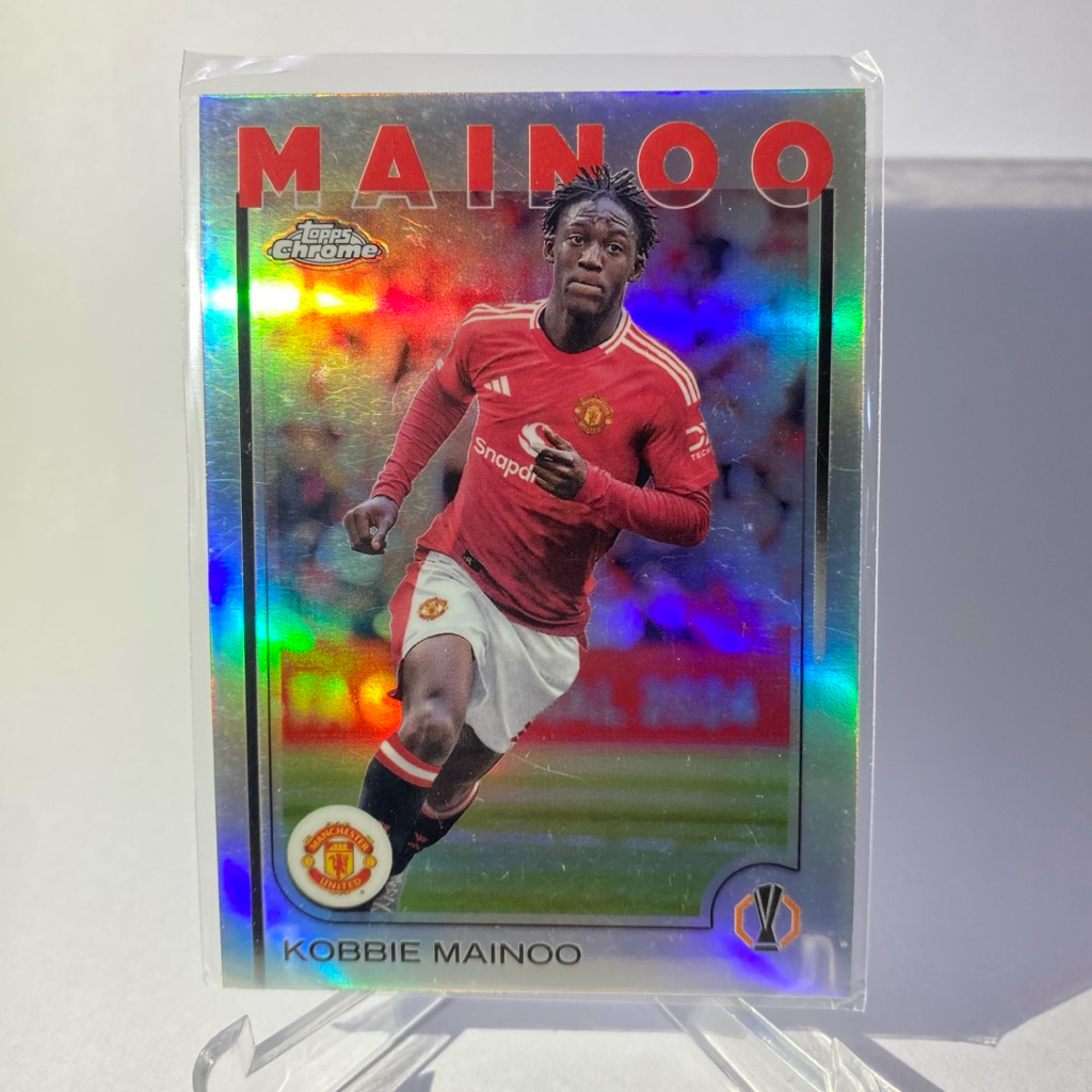 การ์ดนักฟุตบอล KOBBIE MAINOO, MANCHESTER UNITED, (refractor),TOPPS CHROME 2025