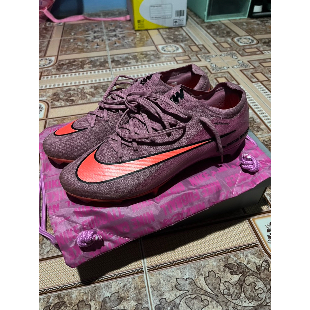 รองเท้าสตั๊ด nike mv 16