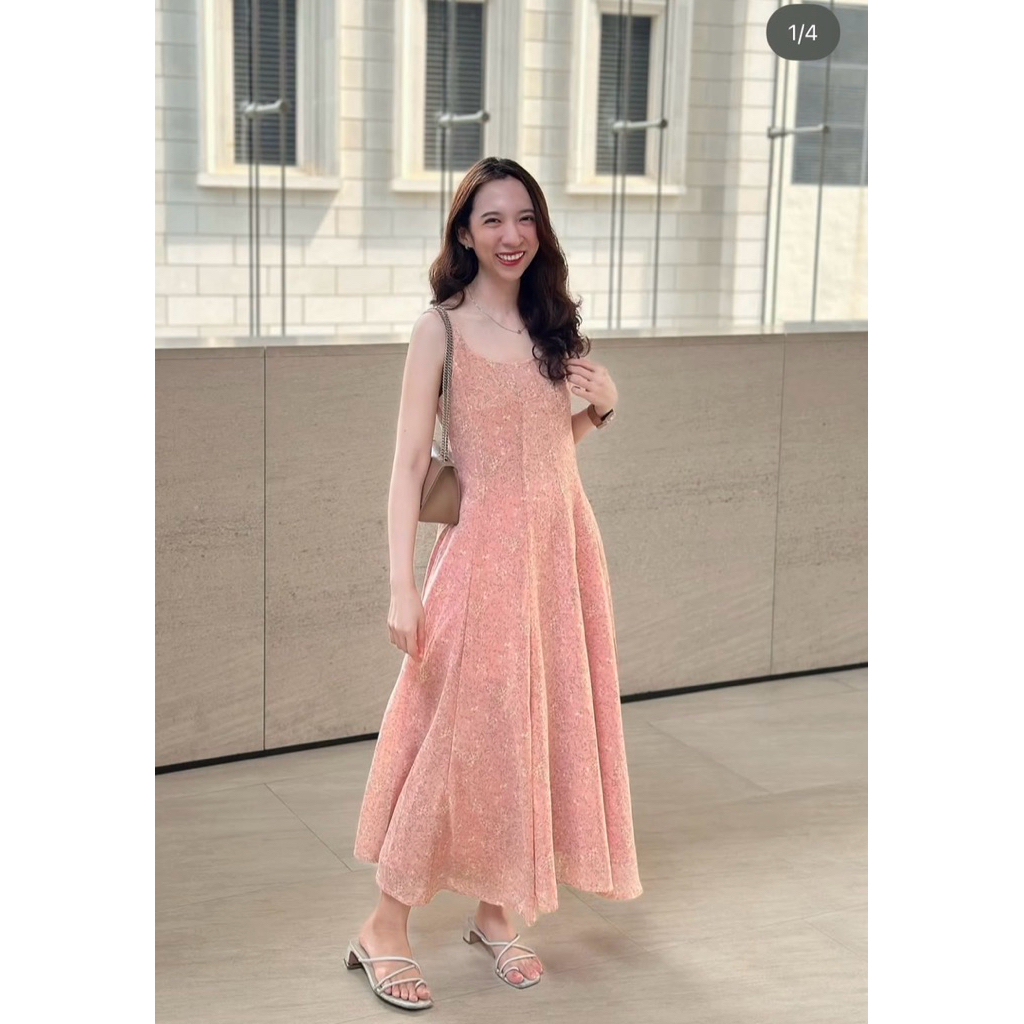 เดรสสีชมพู Cayla.apparels ส่งต่อ