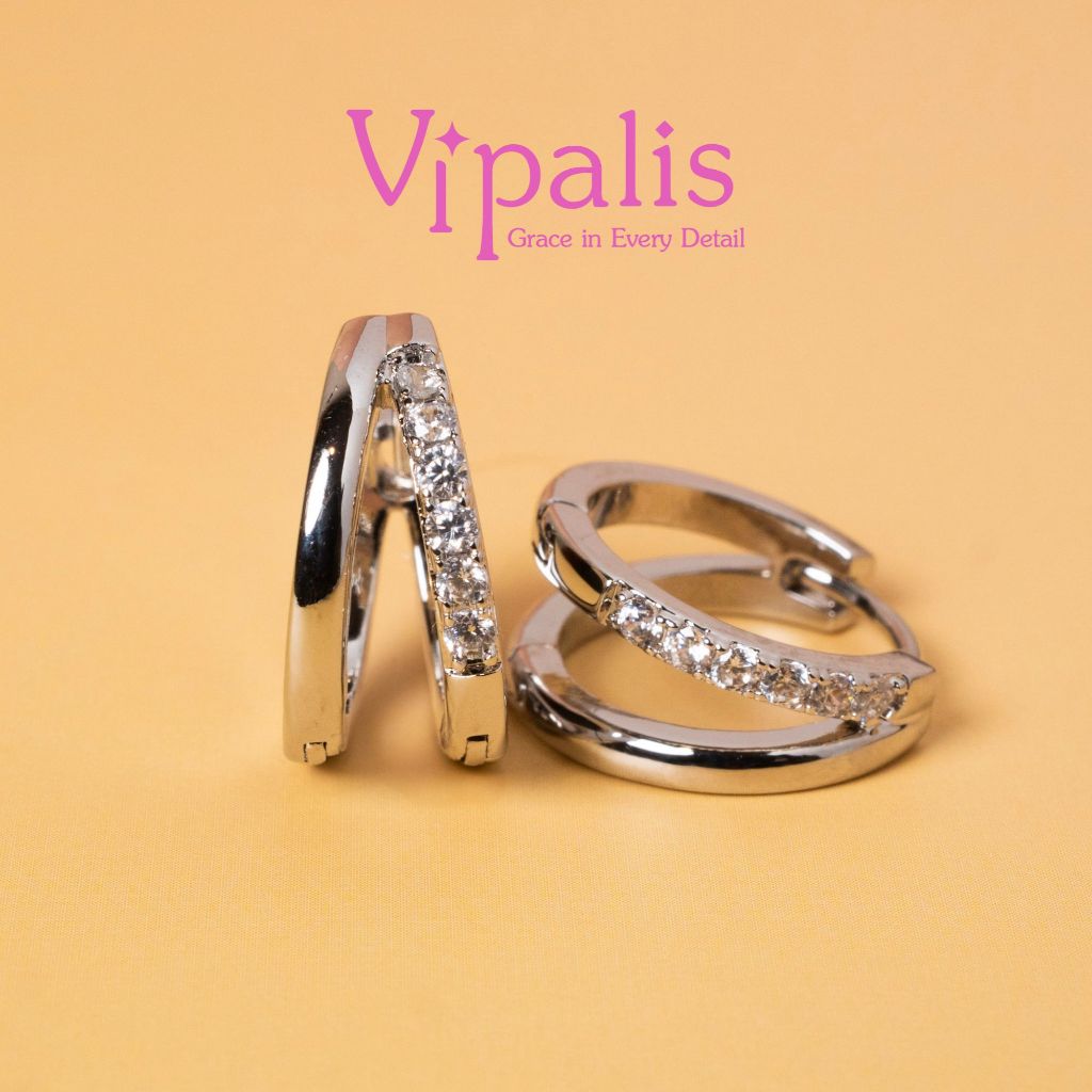 Vipalis Double Line Silver Hoop Earrings – ต่างหูห่วงเงินแท้ 925 ประดับคริสตัลสองแถว สไตล์มินิมอล
