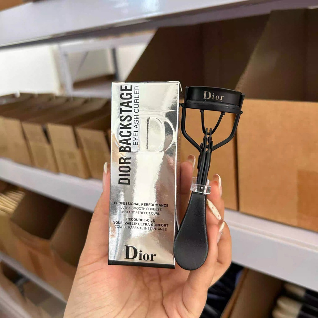 พร้อมส่ง 🇹🇭 ที่ดัดขนตา D ior พร้อมกล่อง